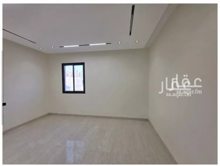 دور للبيع في شارع ابن نعيم, حي طيبة, مدينة الرياض, منطقة الرياض صورة 4