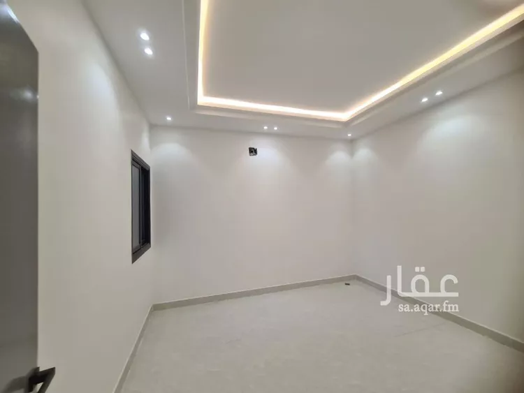 فيلا للبيع في شارع العزيزيه, حي طيبة, مدينة الرياض, منطقة الرياض صورة 3