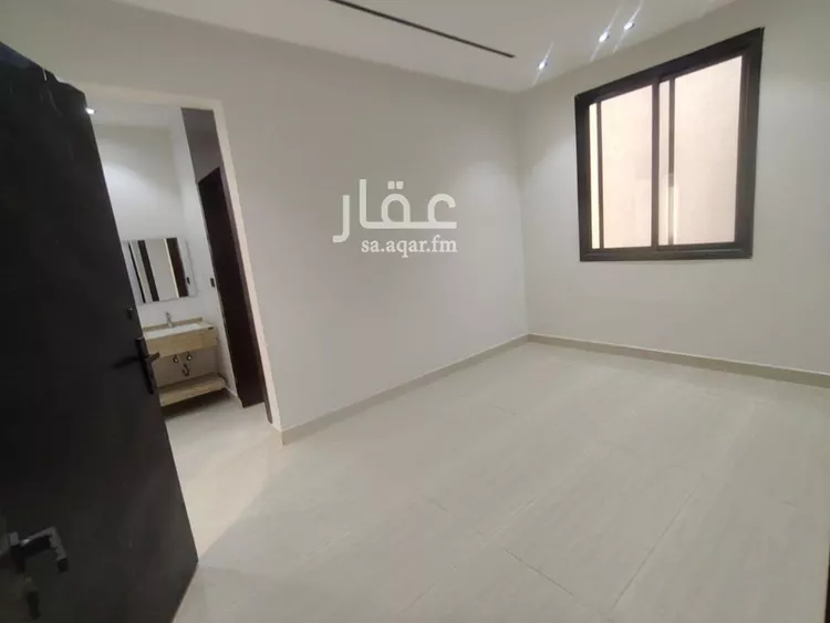 دور للبيع في شارع العزيزيه, حي طيبة, مدينة الرياض, منطقة الرياض 10