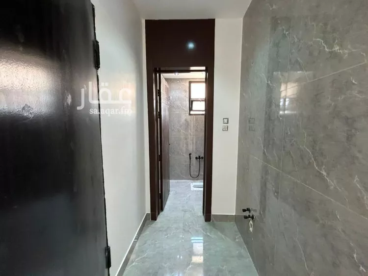 شقة للبيع في شارع العزيزيه, حي طيبة, مدينة الرياض, منطقة الرياض صورة 3