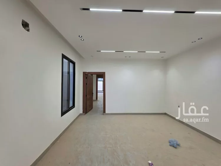 فيلا للبيع في شارع العزيزيه, حي طيبة, مدينة الرياض, منطقة الرياض صورة 3