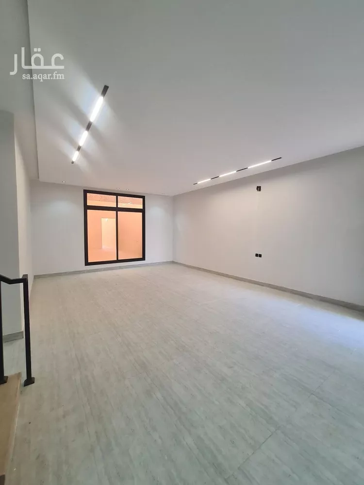 فيلا للبيع في شارع ابن نعيم, حي طيبة, مدينة الرياض, منطقة الرياض 8