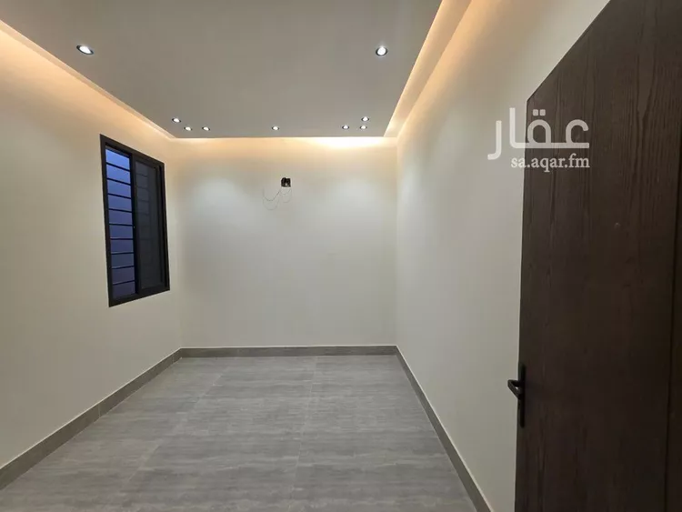 شقة للبيع في شارع العزيزيه, حي طيبة, مدينة الرياض, منطقة الرياض 9