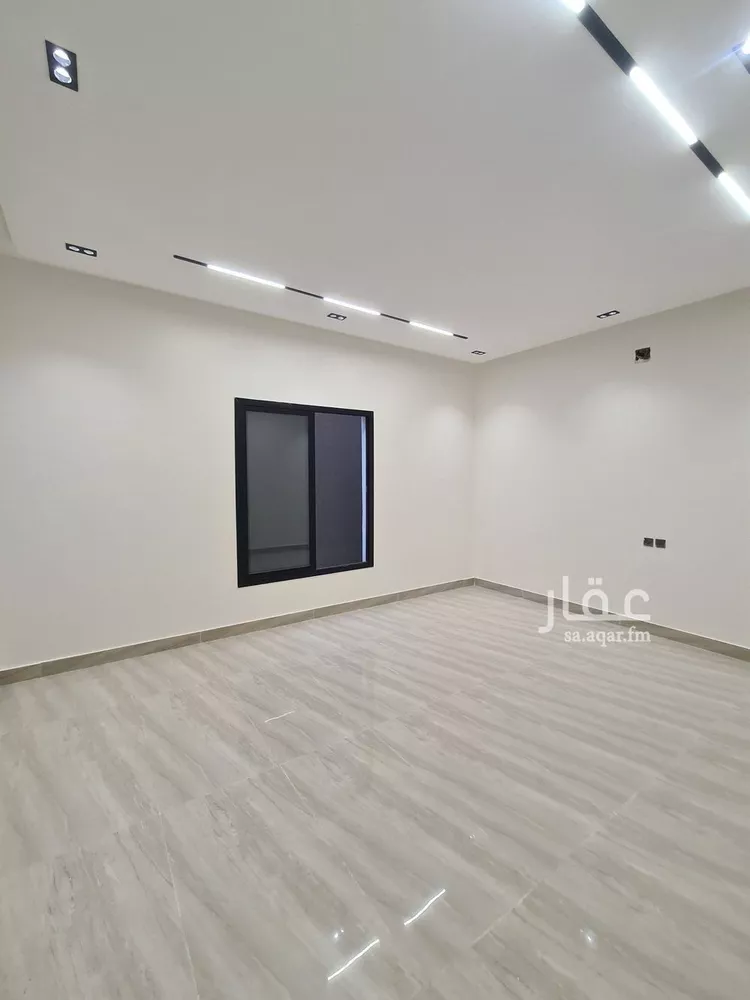 دور للبيع في شارع ابن نعيم, حي طيبة, مدينة الرياض, منطقة الرياض 12