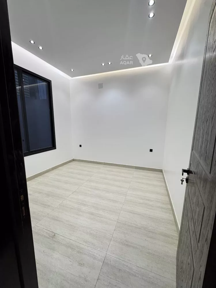 Villa for Sale in Riyadh Al Uraija Al Gharbiyah 5
