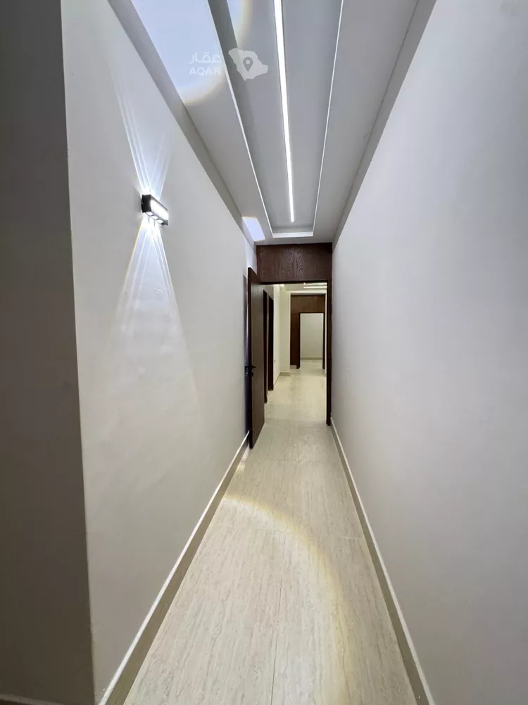 Floor for Sale in Riyadh As Suwaidi Al Gharabi صورة 4