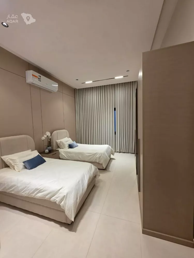 Floor for Sale in Riyadh Okaz صورة 4