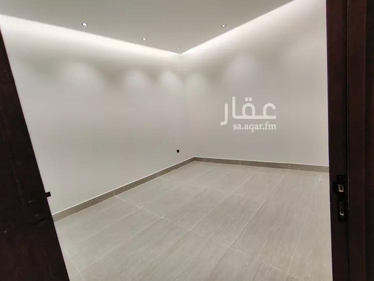 دور للبيع في شارع نجم الدين الايوبي, حي طويق, مدينة الرياض, منطقة الرياض صورة 2