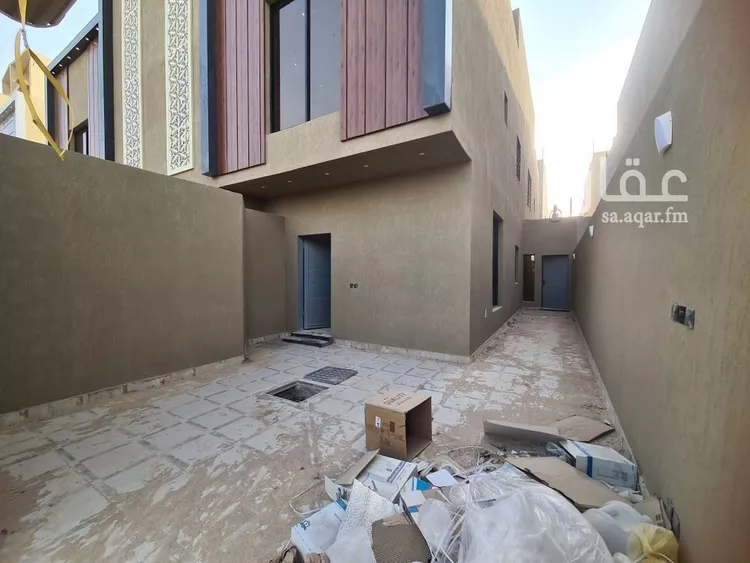 دور للبيع في شارع حامد عبدالحفيظ, حي عكاظ, مدينة الرياض, منطقة الرياض صورة 3