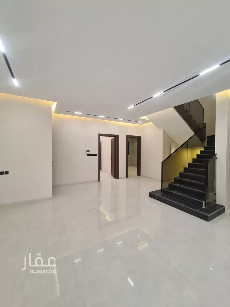 فيلا للبيع في شارع محمد الكثامي, حي العوالي, مدينة الرياض, منطقة الرياض