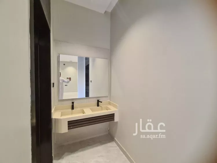 فيلا للبيع في شارع كياد, حي بدر, مدينة الرياض, منطقة الرياض صورة 4