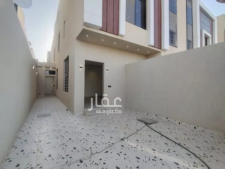 دور للبيع في شارع العزيزيه, حي طيبة, مدينة الرياض, منطقة الرياض صورة 2