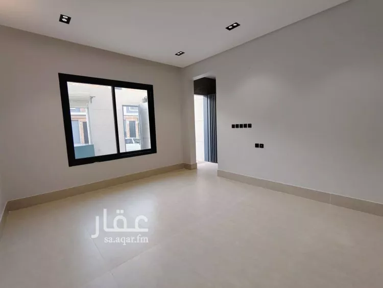 فيلا للبيع في شارع ممر42, حي عكاظ, مدينة الرياض, منطقة الرياض 6