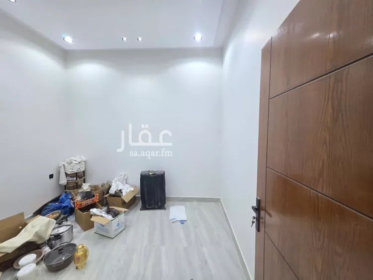 فيلا للبيع في شارع العزيزيه, حي طيبة, مدينة الرياض, منطقة الرياض صورة 3