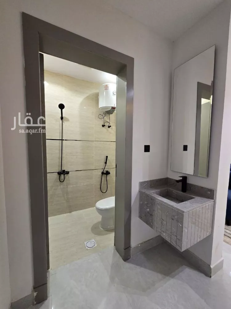 فيلا للبيع في شارع العزيزيه, حي طيبة, مدينة الرياض, منطقة الرياض 17