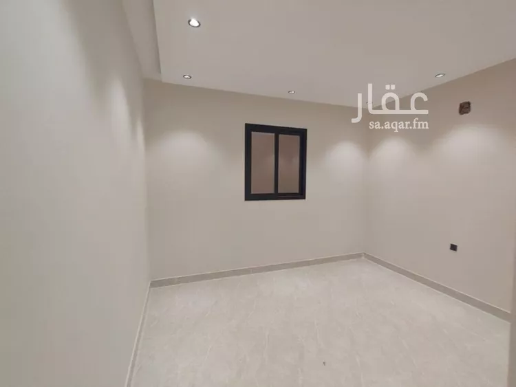 فيلا للبيع في شارع العزيزيه, حي طيبة, مدينة الرياض, منطقة الرياض 7