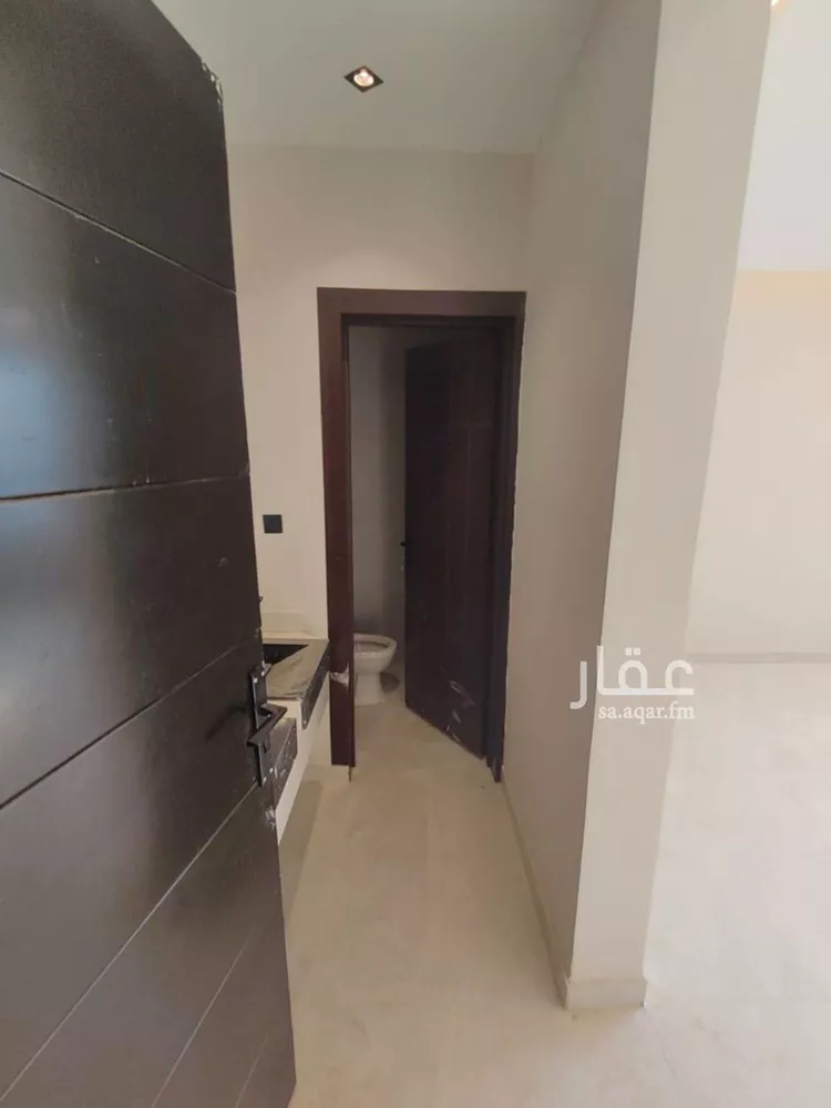 دور للبيع في شارع العزيزيه, حي طيبة, مدينة الرياض, منطقة الرياض 16
