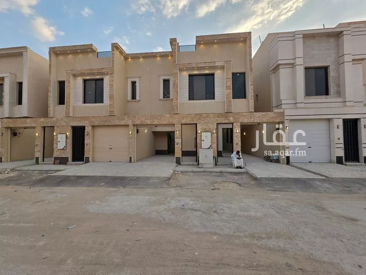 فيلا للبيع في شارع العزيزيه, حي طيبة, مدينة الرياض, منطقة الرياض صورة 2