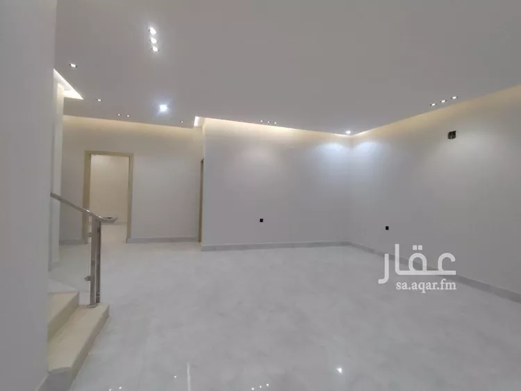 فيلا للبيع في شارع العزيزيه, حي طيبة, مدينة الرياض, منطقة الرياض صورة 4