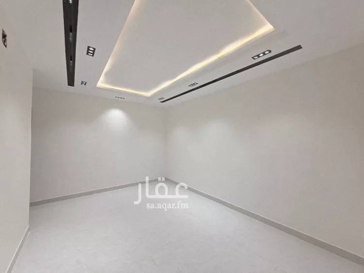 Villa for Sale in Riyadh Badr 7