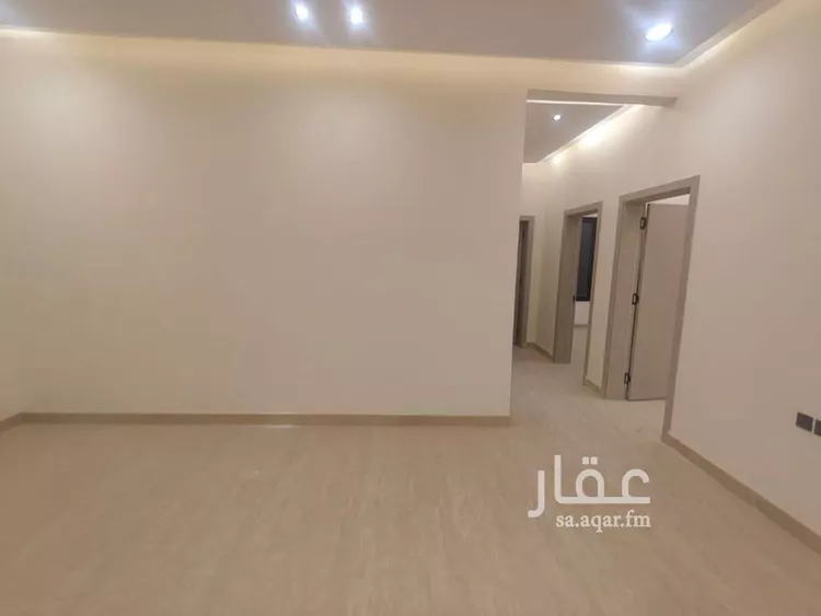 دور للبيع في شارع ابن نعيم, حي طيبة, مدينة الرياض, منطقة الرياض 7