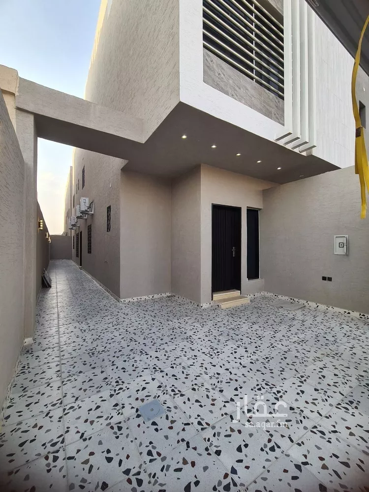 فيلا للبيع في شارع العزيزيه, حي طيبة, مدينة الرياض, منطقة الرياض صورة 3