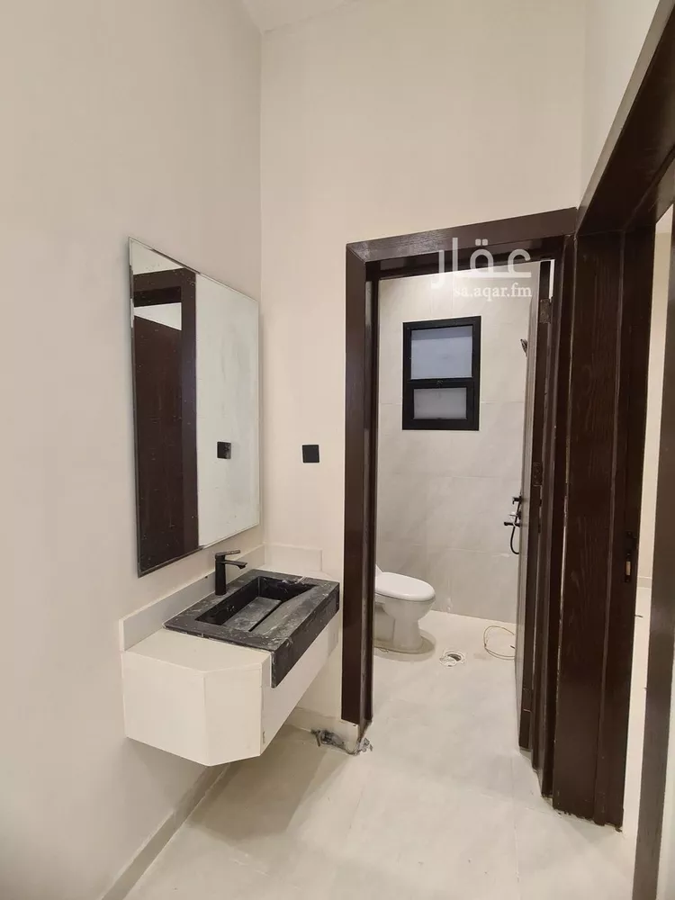 فيلا للبيع في شارع العزيزيه, حي طيبة, مدينة الرياض, منطقة الرياض 8