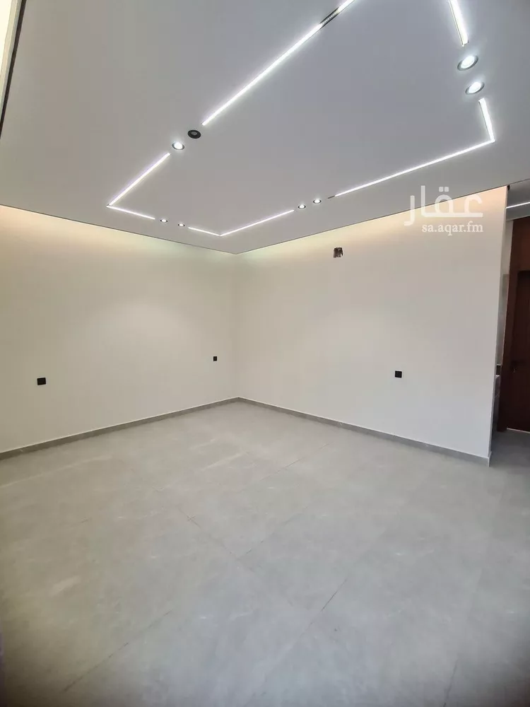 دور للبيع في شارع العزيزيه, حي طيبة, مدينة الرياض, منطقة الرياض صورة 4