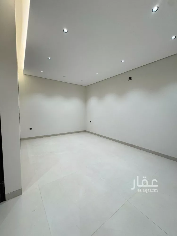فيلا للبيع في شارع وادي فاطمه, حي ضاحية نمار, مدينة الرياض, منطقة الرياض صورة 3