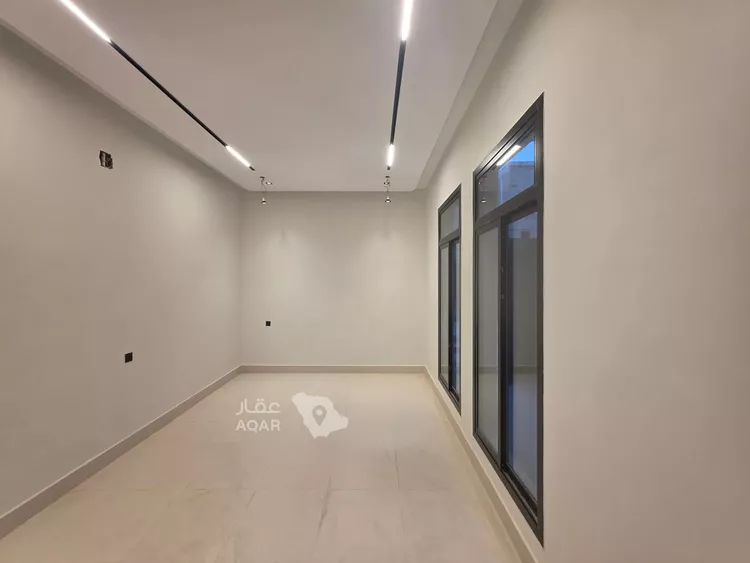 فيلا للبيع في شارع العزيزيه, حي طيبة, مدينة الرياض, منطقة الرياض 11