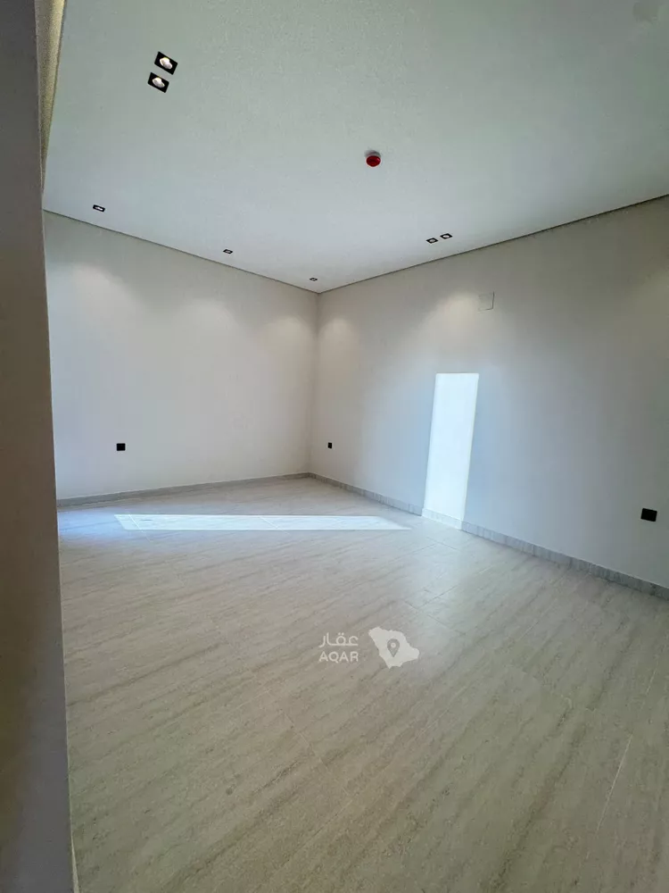 Apartment for Sale in Riyadh Ash Shifa 11