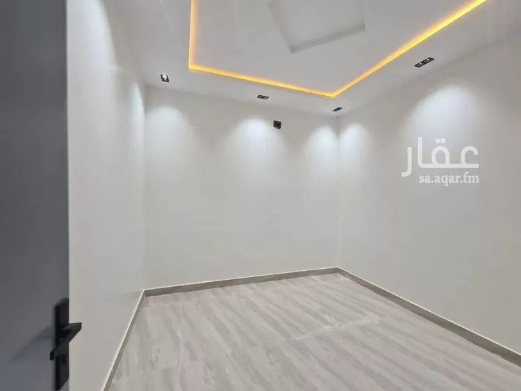 فيلا للبيع في شارع الامام مسلم, حي بدر, مدينة الرياض, منطقة الرياض صورة 5