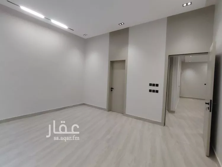دور للبيع في شارع العزيزيه, حي طيبة, مدينة الرياض, منطقة الرياض صورة 5