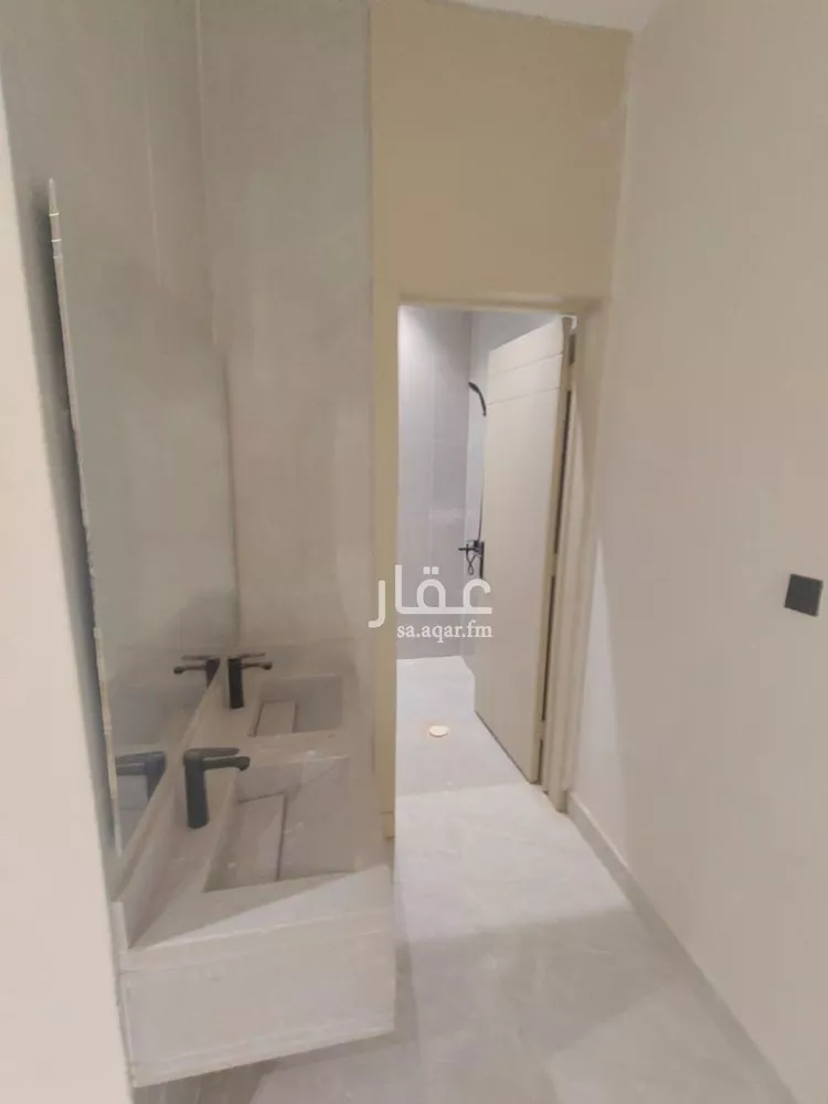 فيلا للبيع في شارع العزيزيه, حي طيبة, مدينة الرياض, منطقة الرياض 17