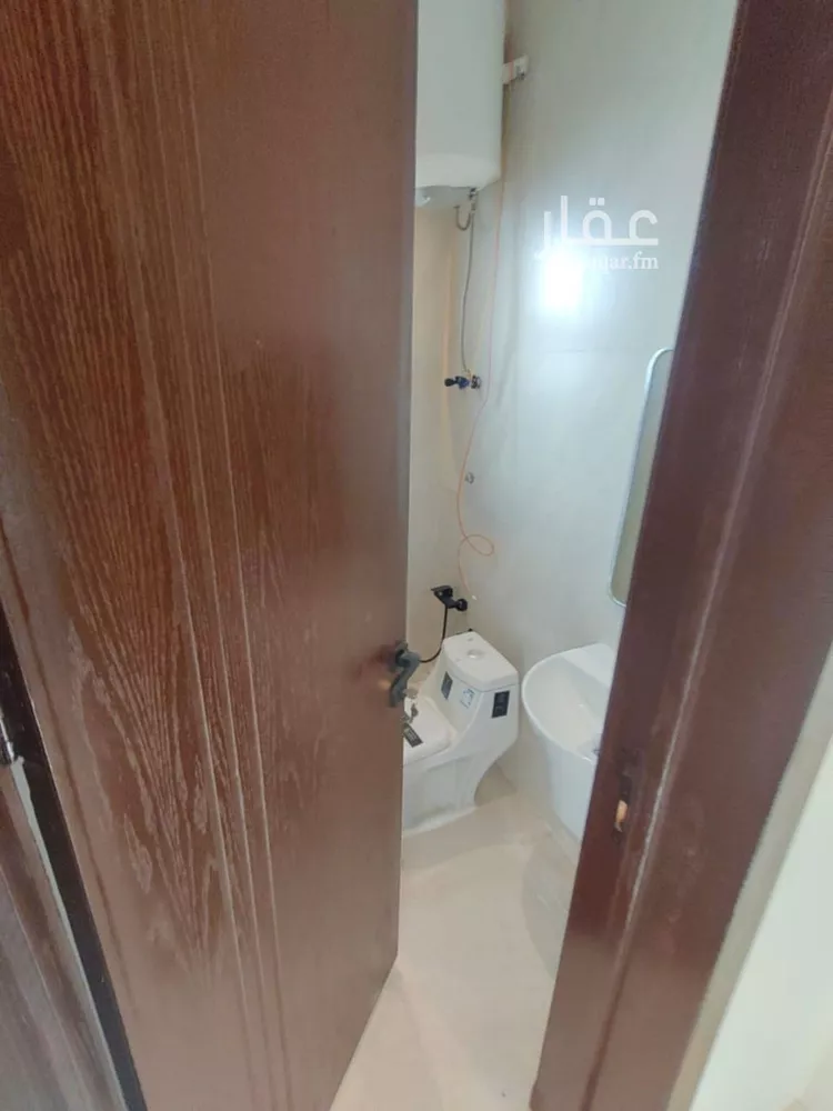 فيلا للبيع في شارع أبي عبدالله النحوي, حي بدر, مدينة الرياض, منطقة الرياض 6
