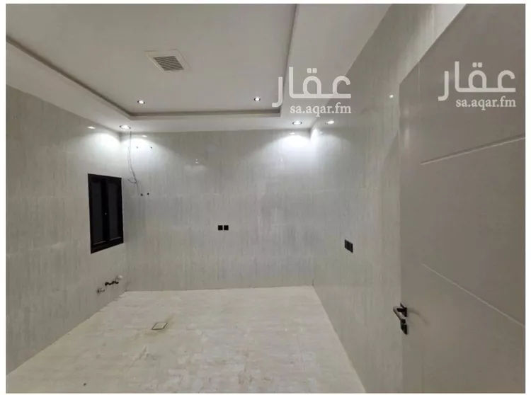 دور للبيع في شارع ابن نعيم, حي طيبة, مدينة الرياض, منطقة الرياض 10