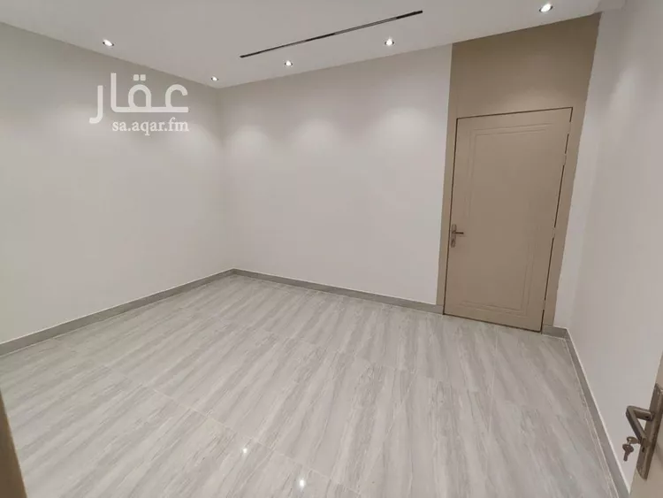 فيلا للبيع في شارع ابن نعيم, حي طيبة, مدينة الرياض, منطقة الرياض 6