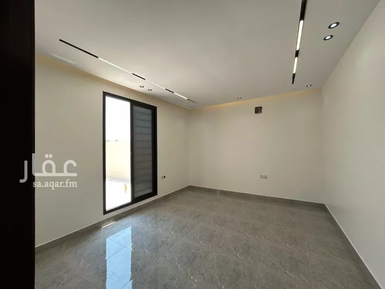شقة للبيع في شارع العزيزيه, حي طيبة, مدينة الرياض, منطقة الرياض صورة 2