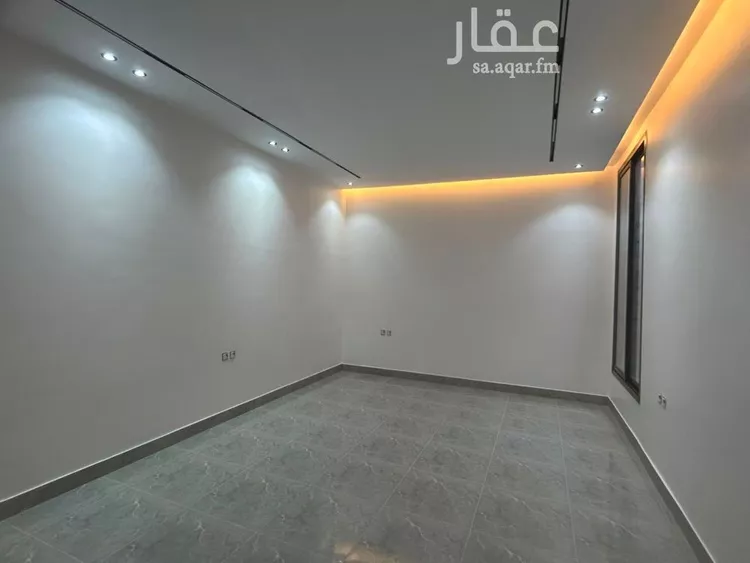دور للبيع في شارع العزيزيه, حي طيبة, مدينة الرياض, منطقة الرياض صورة 2