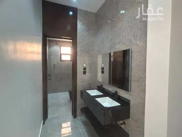 دور للبيع في شارع العزيزيه, حي طيبة, مدينة الرياض, منطقة الرياض 6