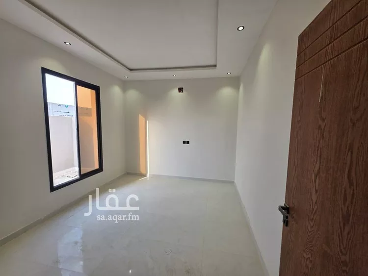 فيلا للبيع في شارع العزيزيه, حي طيبة, مدينة الرياض, منطقة الرياض 9