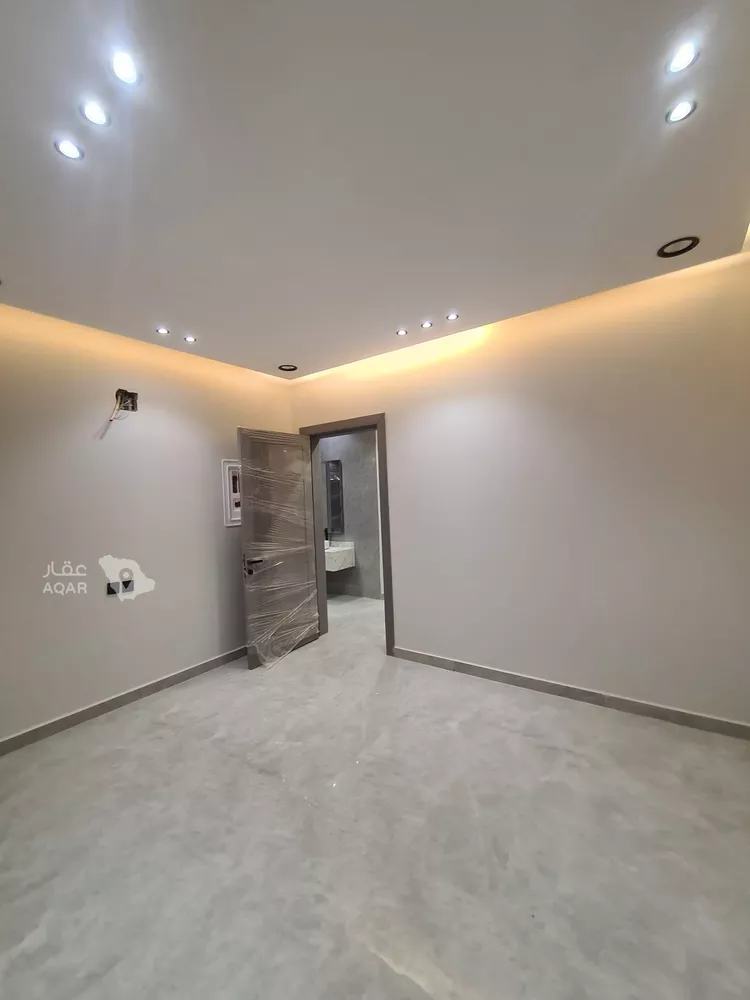 دور للبيع في شارع العزيزيه, حي طيبة, مدينة الرياض, منطقة الرياض صورة 5