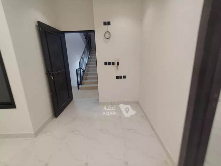 فيلا للبيع في شارع ابن نعيم, حي طيبة, مدينة الرياض, منطقة الرياض 12