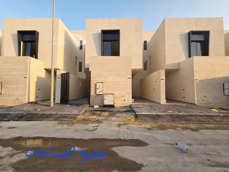 فيلا للبيع في شارع العزيزيه, حي طيبة, مدينة الرياض, منطقة الرياض صورة 2