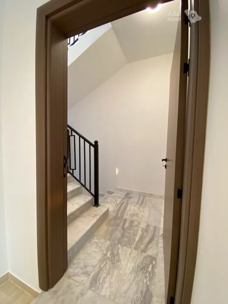Villa for Sale in Riyadh Dahiat Namar 17