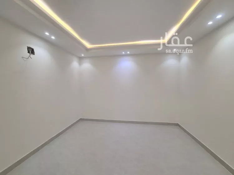 فيلا للبيع في شارع حبيب بن حماز الأسدي, حي بدر, مدينة الرياض, منطقة الرياض صورة 5