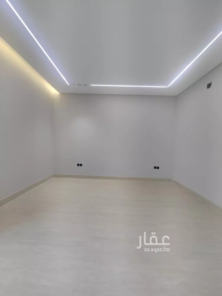 دور للبيع في شارع عباس عبدالجبار, حي العوالي, مدينة الرياض, منطقة الرياض صورة 4