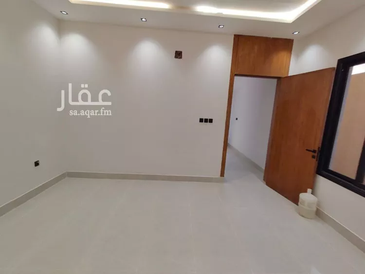 فيلا للبيع في شارع العزيزيه, حي طيبة, مدينة الرياض, منطقة الرياض صورة 5