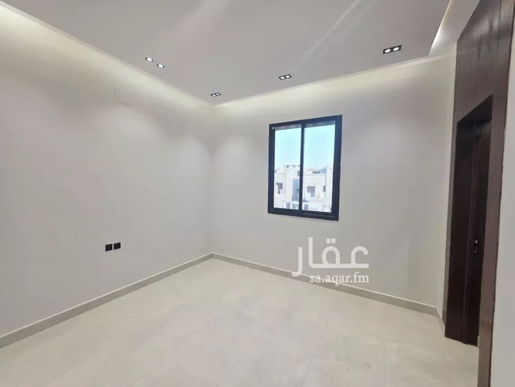 فيلا للبيع في شارع العزيزيه, حي طيبة, مدينة الرياض, منطقة الرياض 9