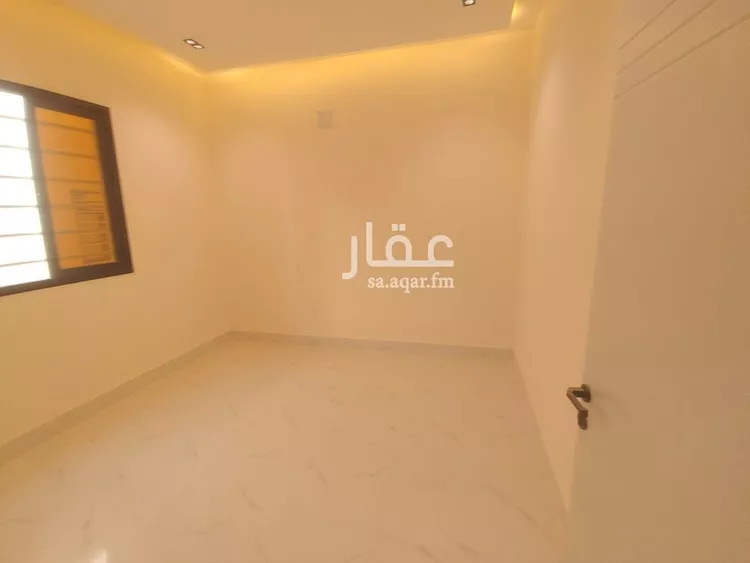 فيلا للبيع في شارع ابن نعيم, حي طيبة, مدينة الرياض, منطقة الرياض 6